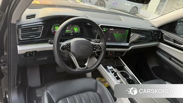 Volkswagen Tourang id 4274772 из Китая 9