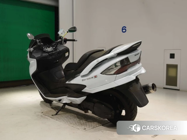 Suzuki SKYWAVE 250S id 4399521 из Японии 8