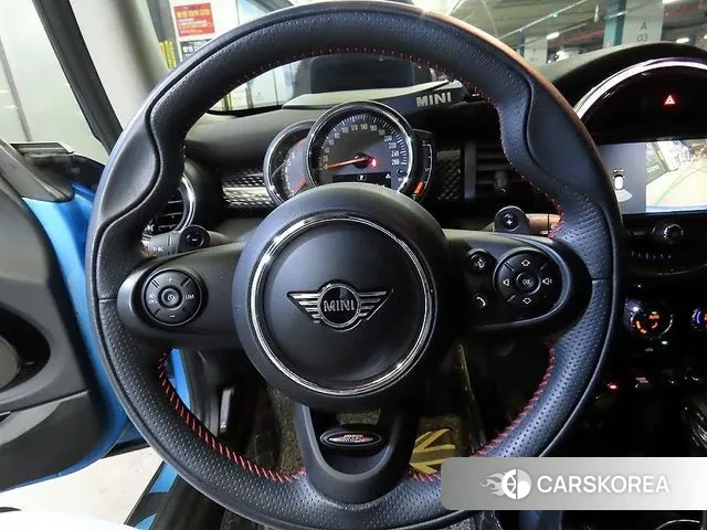 Mini Cooper S id 3530798 из Кореи 18