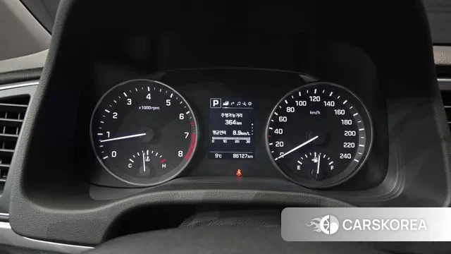 Hyundai Avante AD id 3766818 из Кореи 8