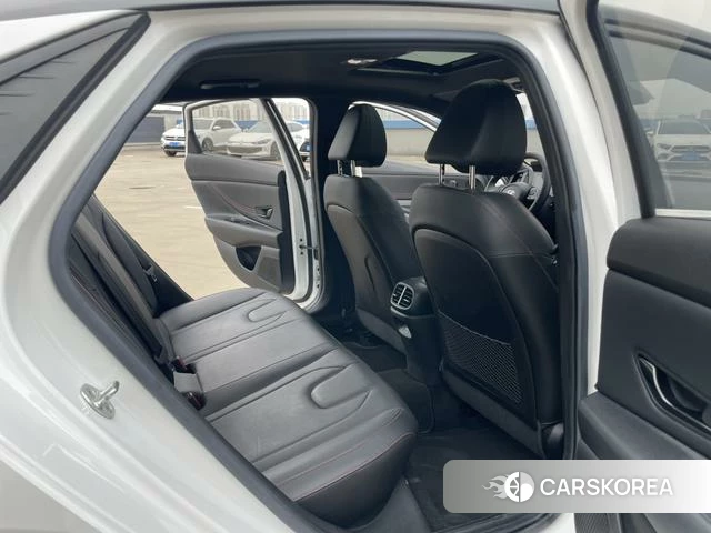 Hyundai Elantra id 4276221 из Китая 16