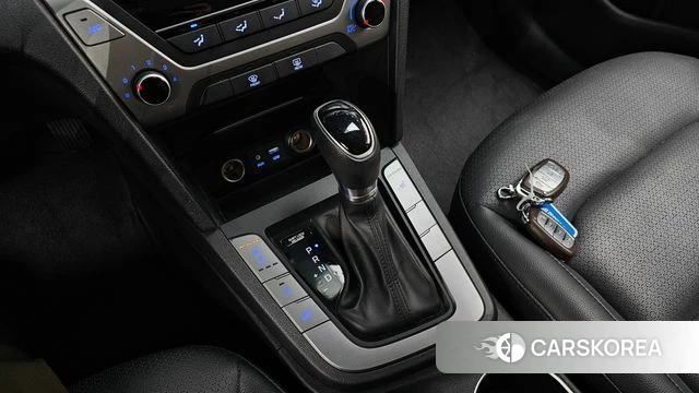 Hyundai Avante AD id 4477639 из Кореи 30