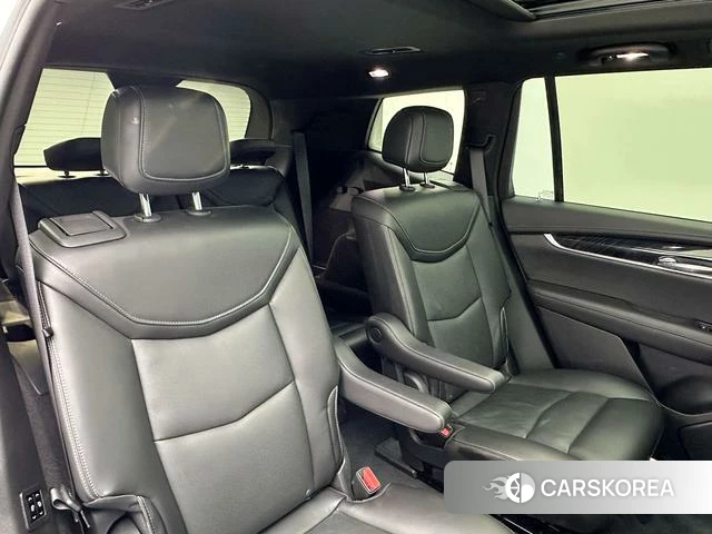Cadillac XT6 id 3902330 из Китая 29