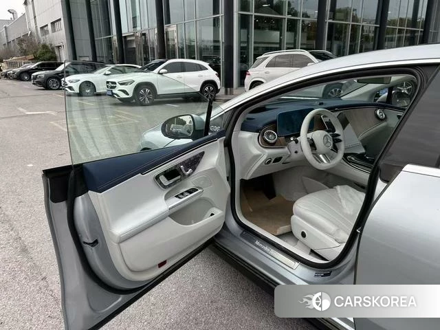Mercedes-Benz EQE id 4257201 из Китая 13