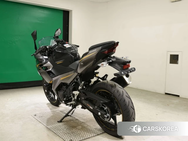 Проданный Kawasaki NINJA 400 id 4289888 из Японии, фото 8
