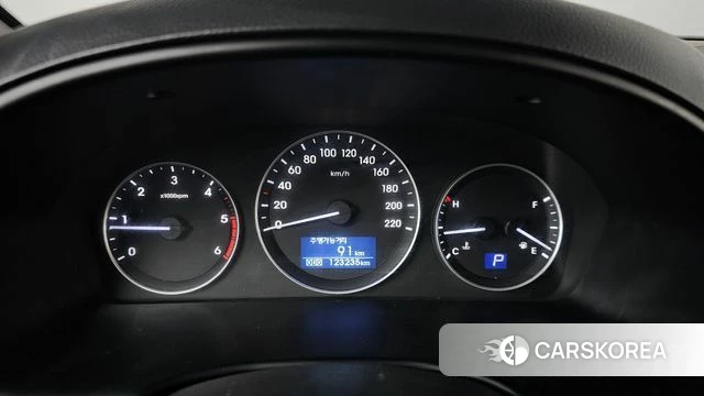 Hyundai The New Grand Starex id 3942407 из Кореи 18