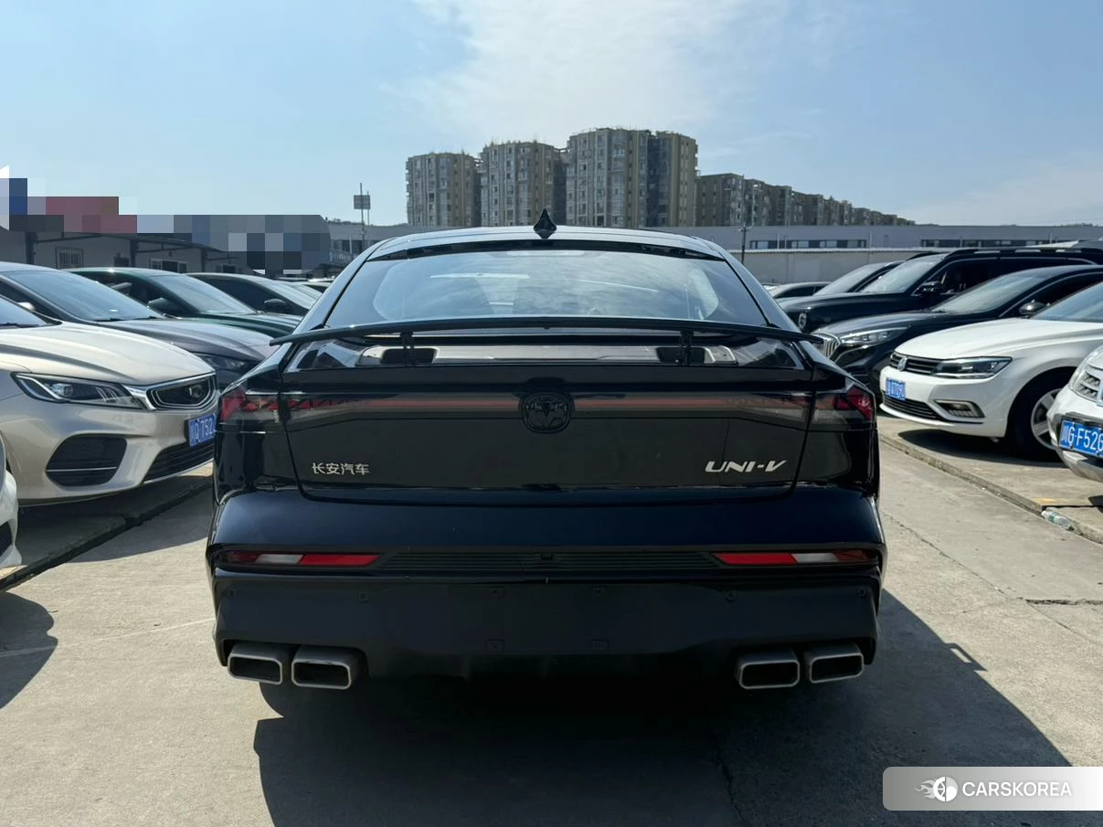 Chang'an UNI-V id 4407334 из Китая 8