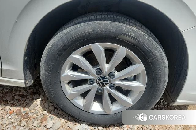 Volkswagen Bora id 4307150 из Китая 15