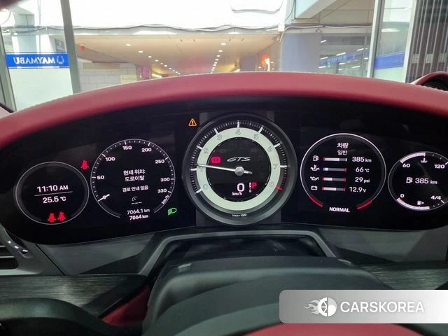 Porsche 911(992) id 4433187 из Кореи 18