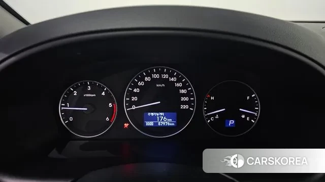 Hyundai The New Grand Starex id 3681779 из Кореи 18