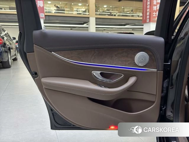 Mercedes-Benz E-class id 4221364 из Китая 12