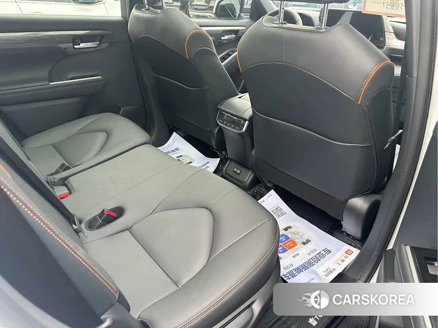 Toyota Crown Lufang id 4279001 из Китая 14