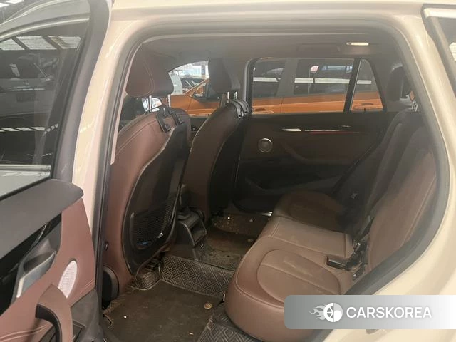 BMW X1 id 4271293 из Китая 13