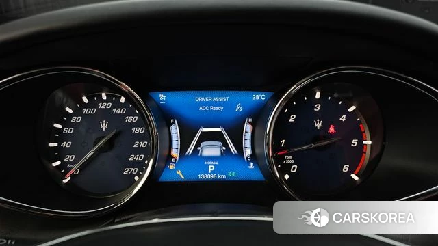 Maserati Quattroporte id 4737119 из Кореи 29
