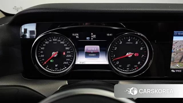 Mercedes-Benz E-Class W213 id 3291969 из Кореи 18