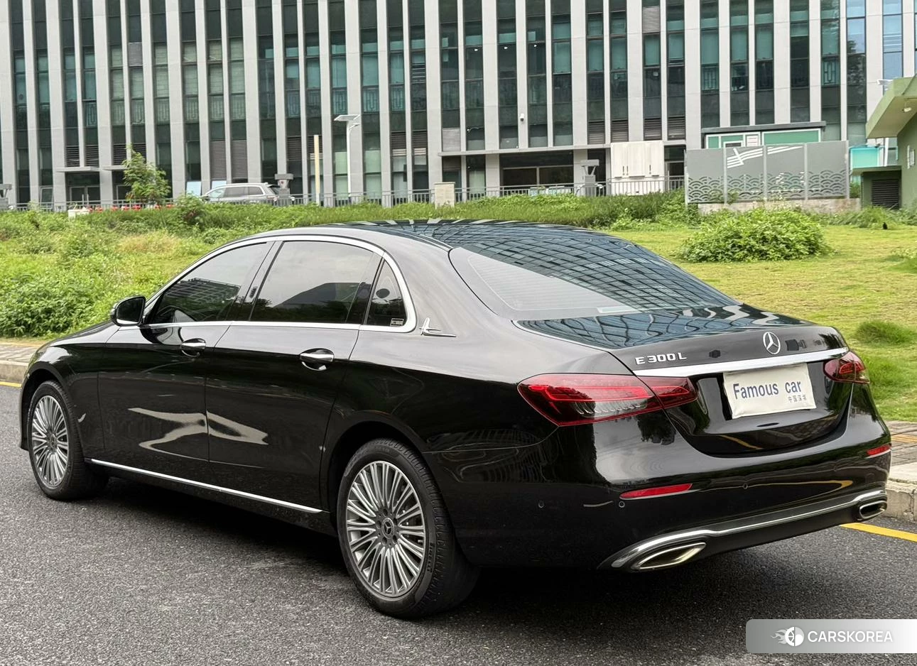 Mercedes-Benz E-Class id 4461916 из Китая 13