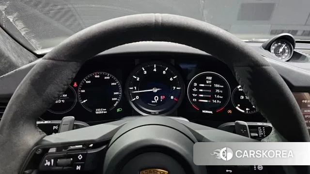 Porsche 911(992) id 3422256 из Кореи 18