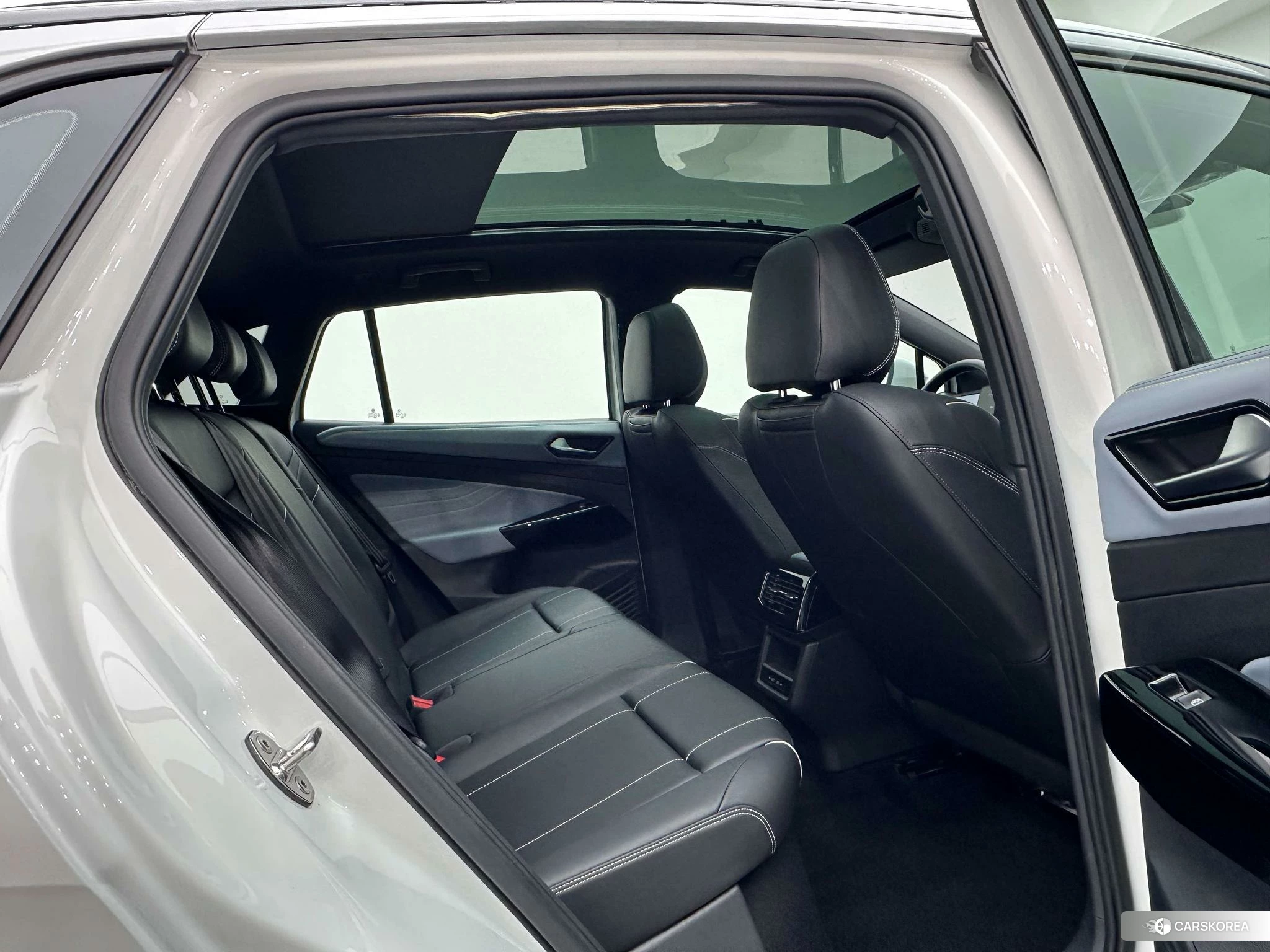 Volkswagen ID.4 X id 4513871 из Китая 28