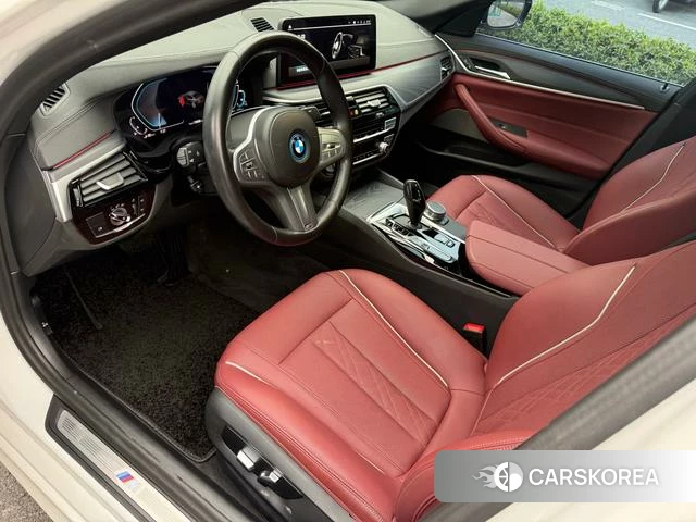 BMW 5 series PHEV id 4260451 из Китая 8