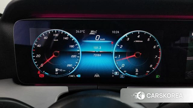 Mercedes-Benz E-Class W213 id 4872721 из Кореи 30