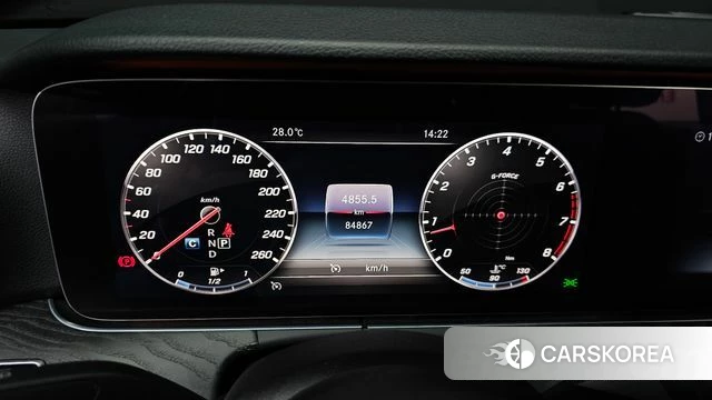 Mercedes-Benz E-Class W213 id 4397615 из Кореи 28