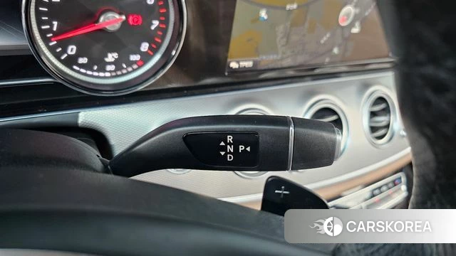 Mercedes-Benz E-Class W213 id 4465691 из Кореи 40