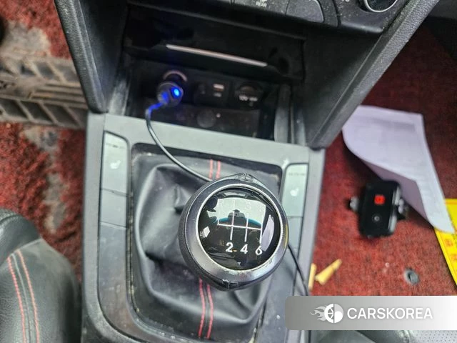 Hyundai Avante AD id 3912076 из Кореи 9