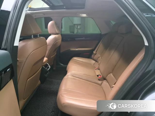 Hyundai Grandeur Hybrid (GN7) id 4935412 из Кореи 18