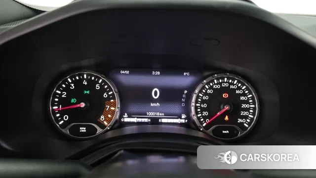 Jeep Renegade id 3656031 из Кореи 18