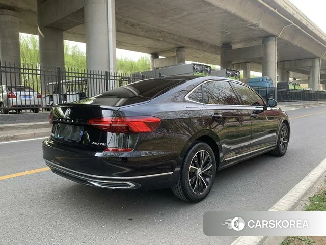 Volkswagen Passat id 3901825 из Китая 15