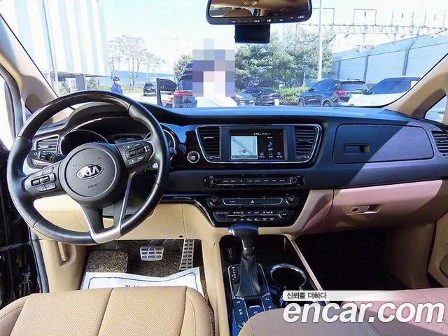 Kia The New Carnival id 2691531 из Кореи 18