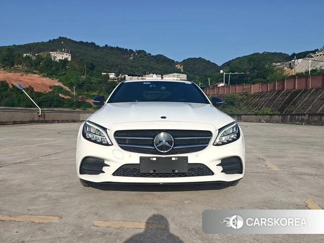 Mercedes-Benz Class C id 4213343 из Китая 22