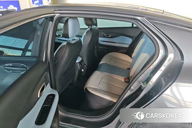 GAC Trumpchi Shadow Leopard id 3804980 из Китая 15