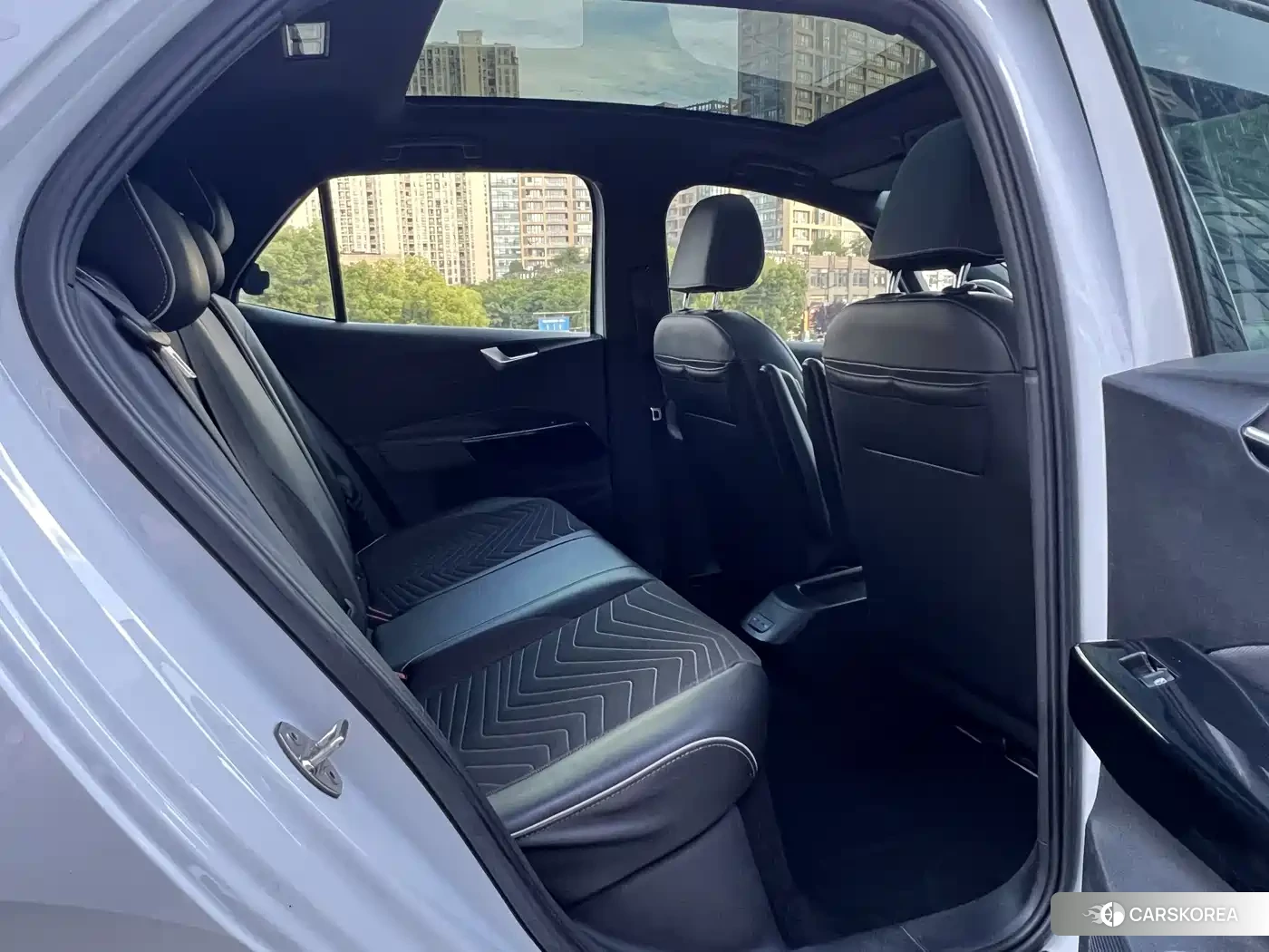 Volkswagen ID.3 id 4565140 из Китая 13