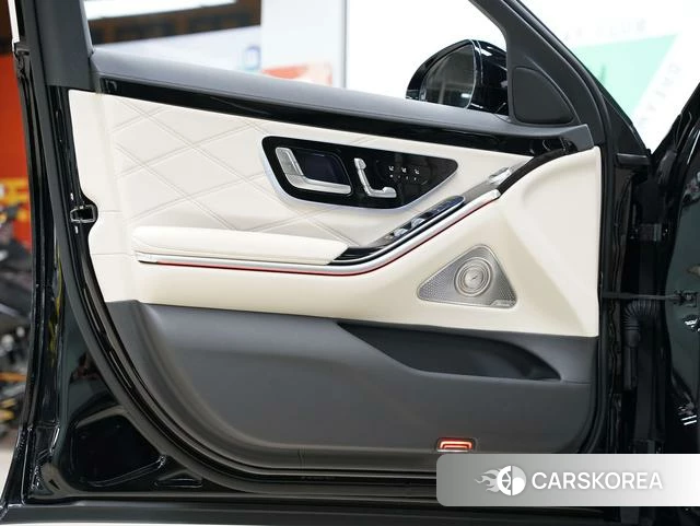 Mercedes-Benz Maybach S-class id 4271403 из Китая 45