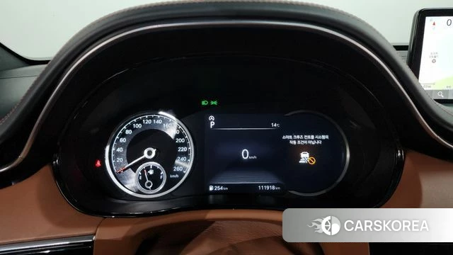 Genesis GV70 id 4179398 из Кореи 18