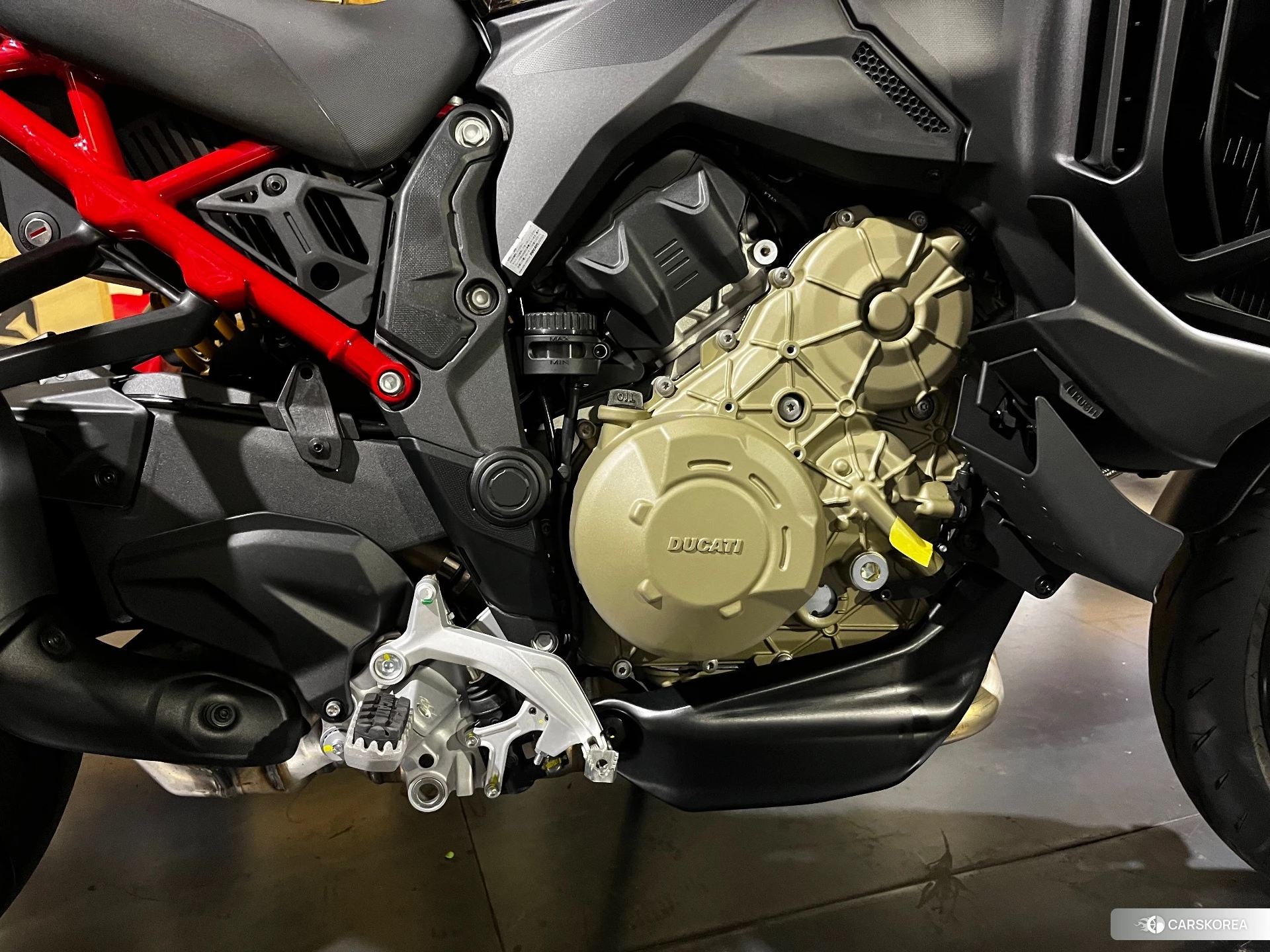 Проданный Ducati MULTISTRADA V4 PP id 4320525 из Японии, фото 8