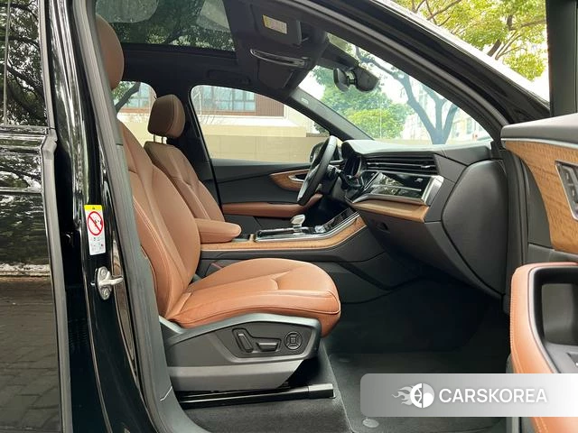 Audi Q7 id 4348741 из Китая 21