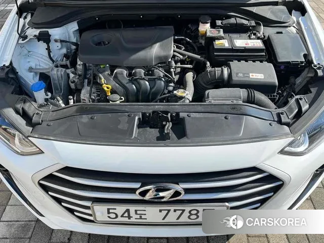 Hyundai Avante AD id 3636786 из Кореи 17