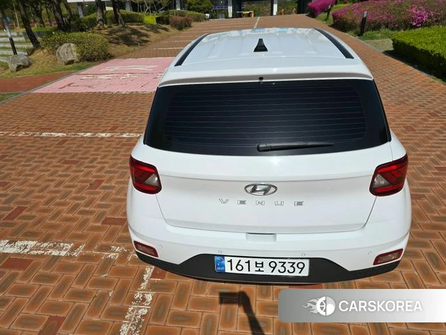 Hyundai Venue id 3982202 из Кореи 18