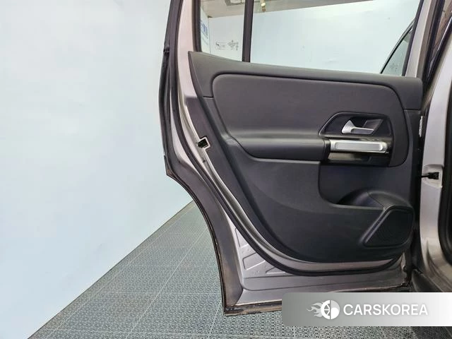 Mercedes-Benz EQB id 4277981 из Китая 18