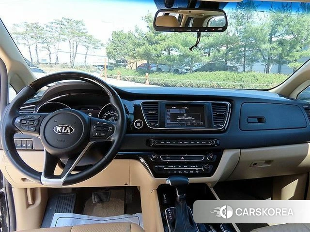 Kia The New Carnival id 4188512 из Кореи 18