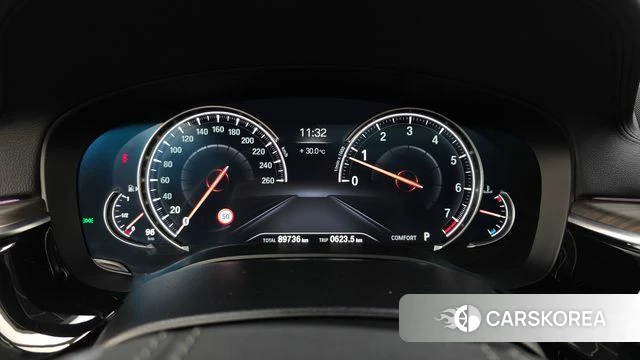 BMW 5 Series (G30) id 4471711 из Кореи 31