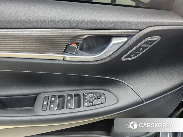 Hyundai Grandeur IG Hybrid id 3733697 из Кореи 15