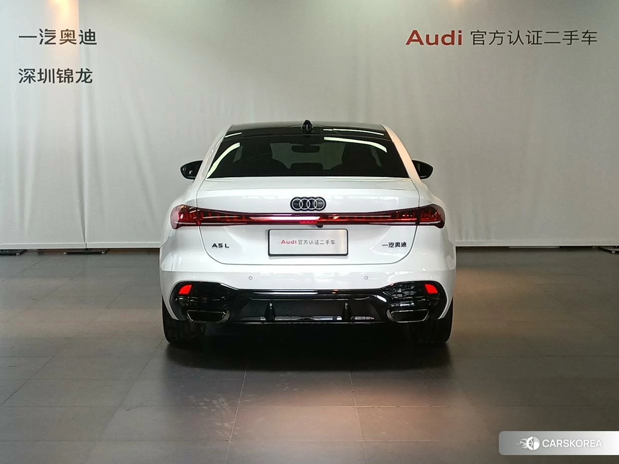 Audi A5L id 4440873 из Китая 14