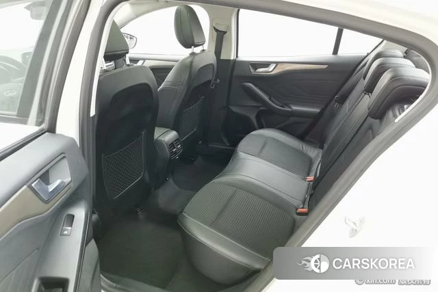 Ford Fox id 4213695 из Китая 22