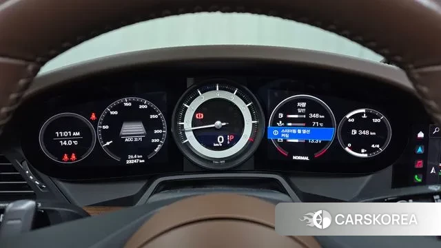 Porsche 911(992) id 3262703 из Кореи 18