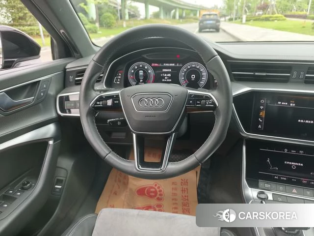 Audi A6L id 4278521 из Китая 11