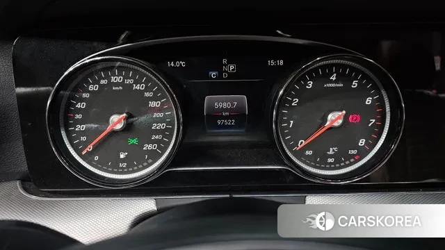 Mercedes-Benz E-Class W213 id 3270454 из Кореи 18