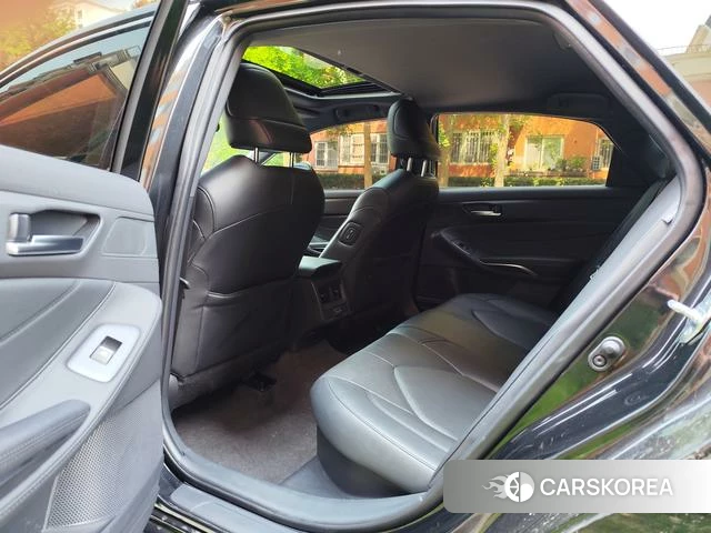 Toyota Asian dragon id 4272157 из Китая 8